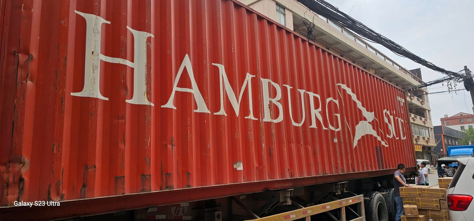 Hamburg Süd container loading at LT-LIA Guangzhou warehouse